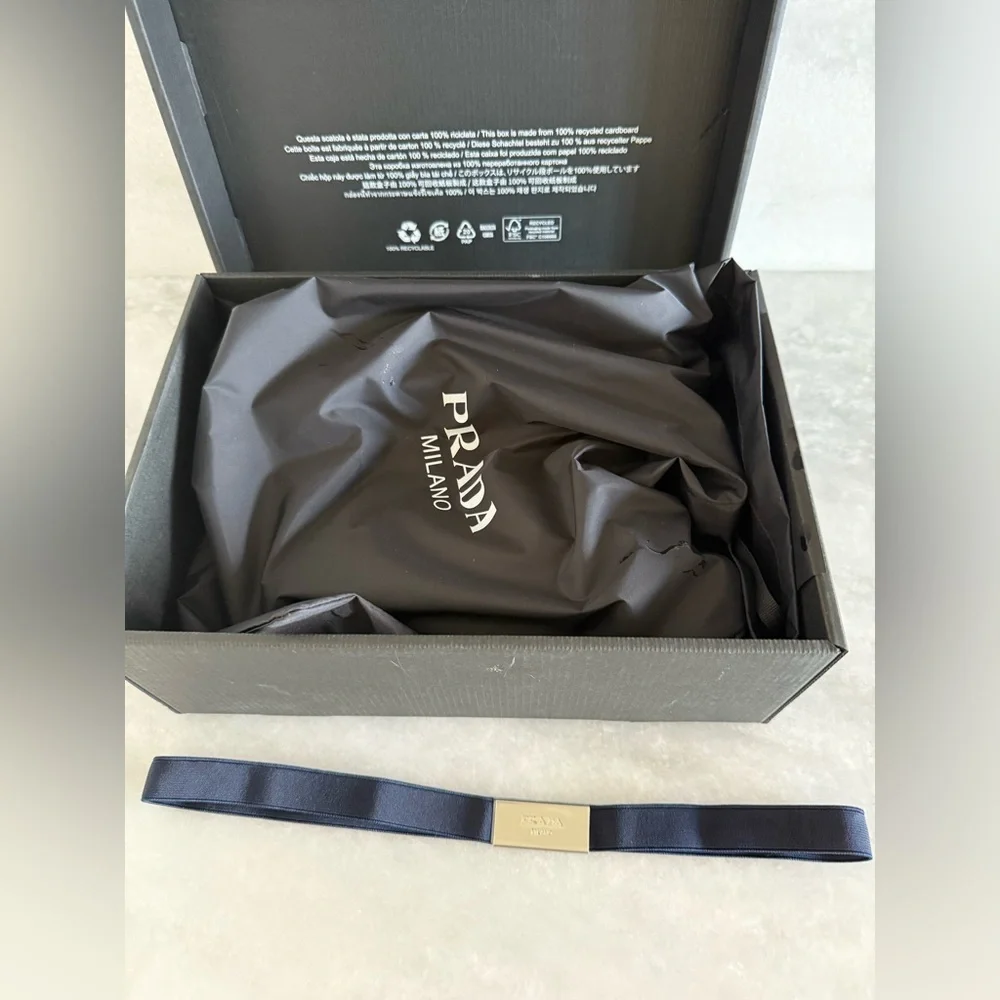 Prada Wavy Fairy Tan Beige Leather Mary Jane Strap Heels • 39 - Picture 5 of 12